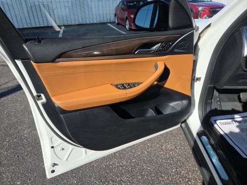 Used 2019 BMW X3 sDrive30i w/ Premium Package image 13