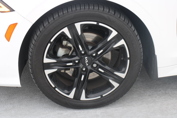 Used 2022 Kia K5 GT-Line FWD image 8