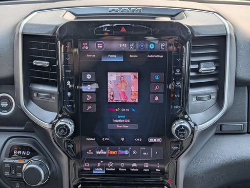 New 2026 RAM 1500 Big Horn AWD/4WD image 9