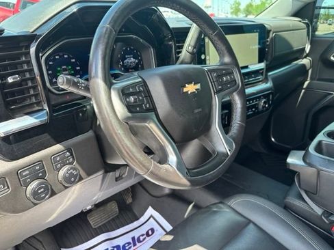 Used 2022 Chevrolet Silverado 1500 LT w/ Texas Edition Plus AWD/4WD image 16