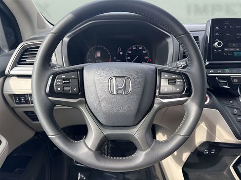 Used 2025 Honda Odyssey EX-L image 16