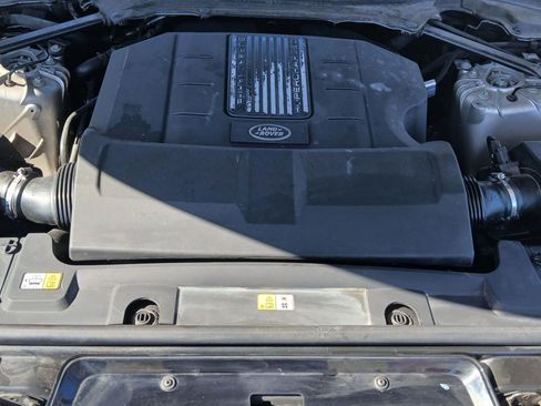 Used 2017 Land Rover Range Rover Sport HSE image 7