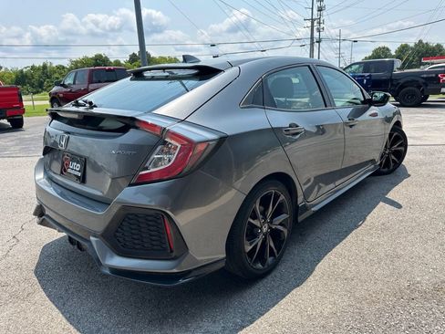 Used 2018 Honda Civic Sport image 6