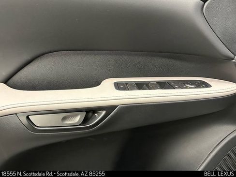 Used 2025 Lexus RX 350 w/ Convenience Package AWD/4WD image 11