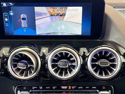 Certified 2025 Mercedes-Benz GLA 250 image 14