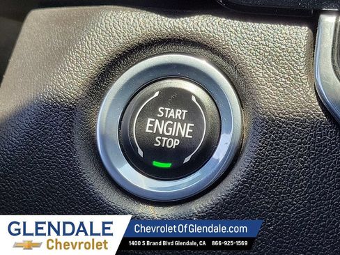 Certified 2023 Chevrolet Colorado W/T RWD image 33