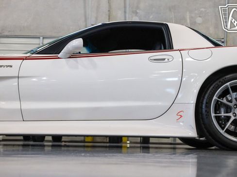 Used 2002 Chevrolet Corvette Z06 w/ Memory Pkg RWD image 20
