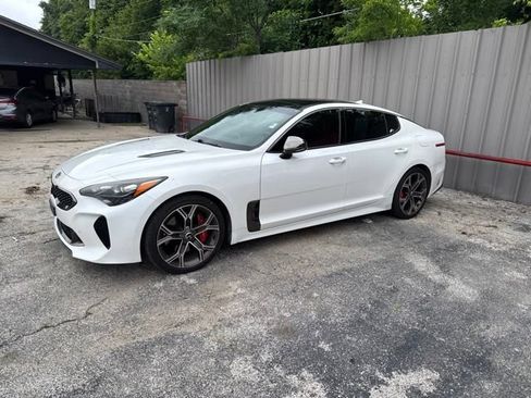 Used 2018 Kia Stinger GT1 w/ Paint Protection Package RWD image 3