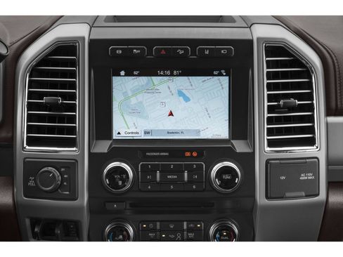 Used 2019 Ford F250 King Ranch w/ Chrome Package image 54