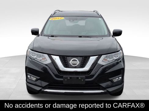 Used 2017 Nissan Rogue SL w/ SL Premium Package image 3