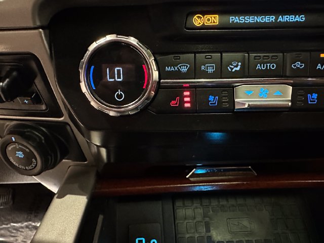 Used 2022 Ford F250 King Ranch w/ King Ranch Ultimate Package AWD/4WD image 15