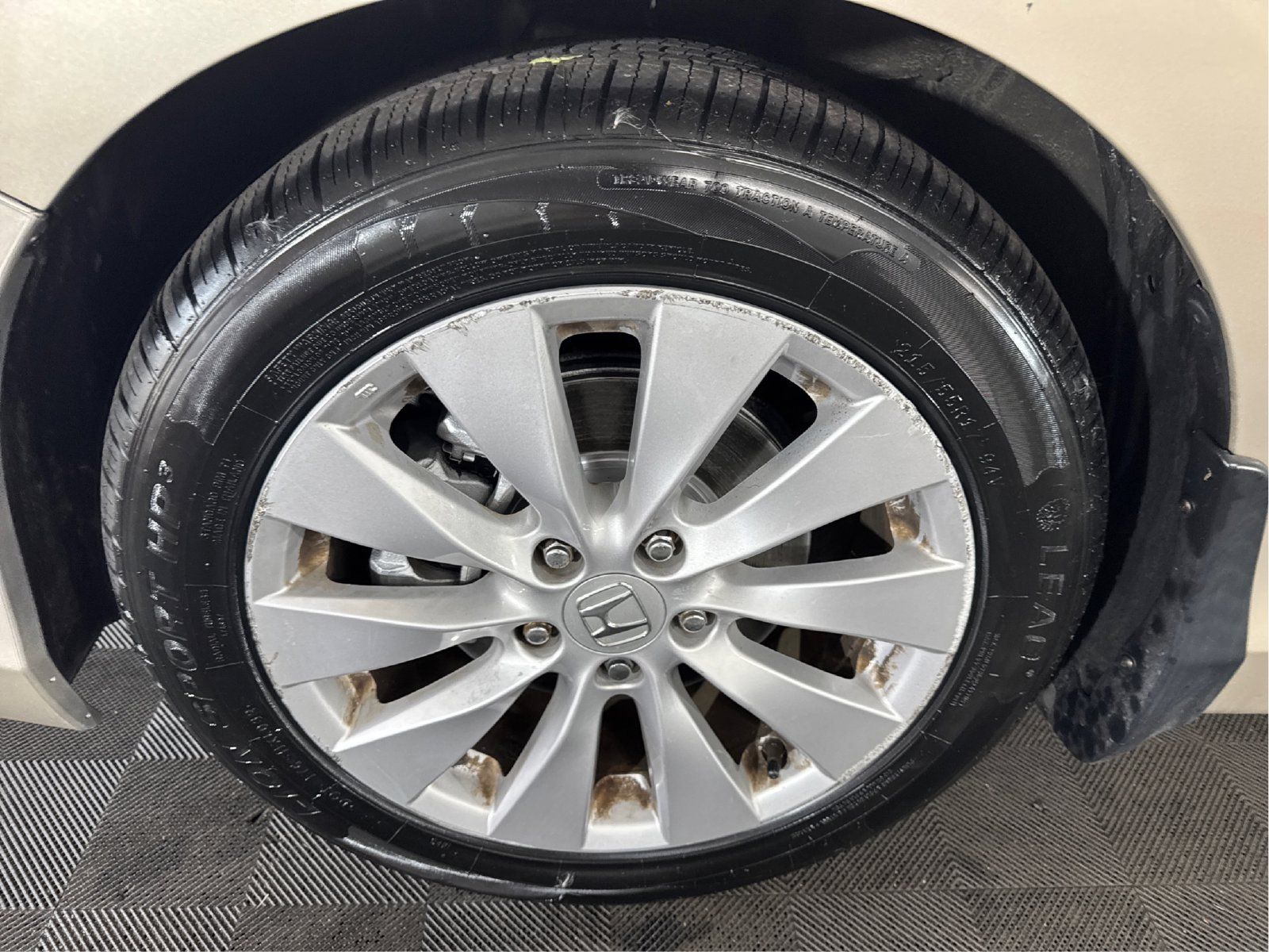 Used 2013 Honda Accord EX-L image 32