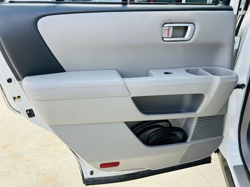 Used 2015 Honda Pilot Touring image 24