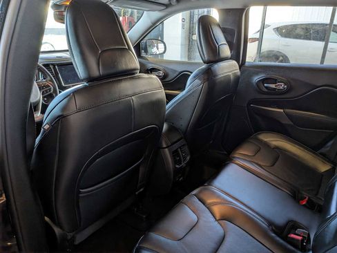 Certified 2020 Jeep Cherokee Limited image 17