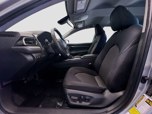 Used 2020 Toyota Camry LE w/ Carpet Mat Package FWD image 13
