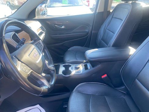 Used 2020 GMC Terrain Denali w/ Denali Premium Package image 11