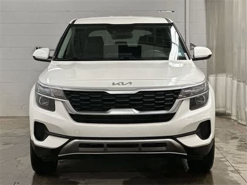 Used 2023 Kia Seltos LX image 27