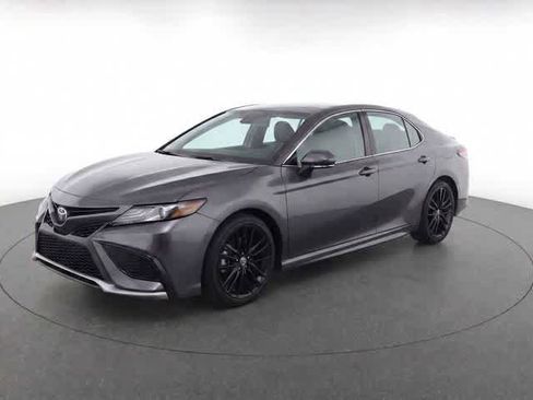 Used 2023 Toyota Camry XSE FWD image 1