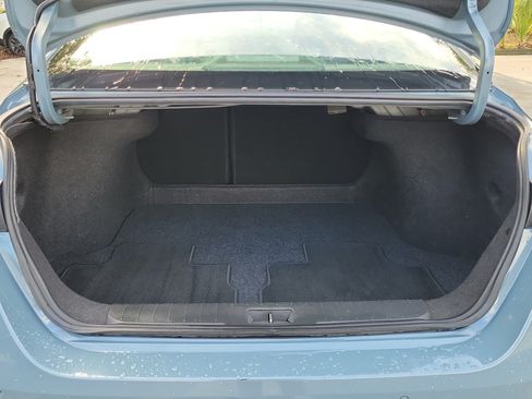 Certified 2024 Nissan Sentra SV FWD image 10