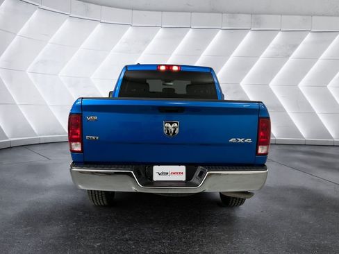 Used 2024 RAM 1500 Classic SLT AWD/4WD image 5