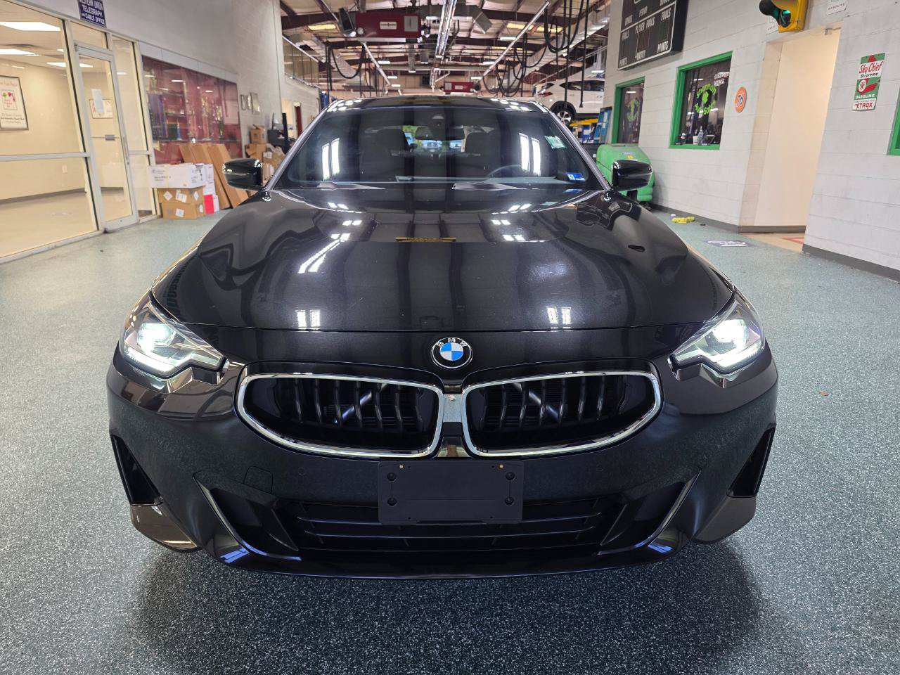 Used 2024 BMW 230i xDrive Coupe w/ Convenience Package AWD/4WD image 3