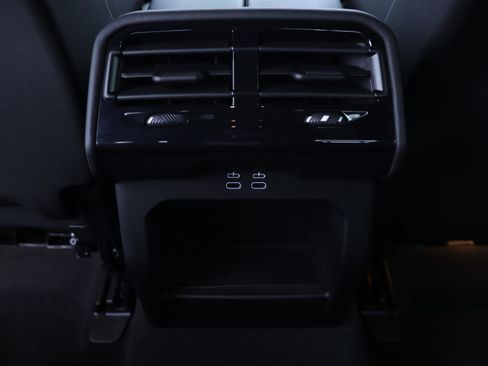 Certified 2025 BMW 530i image 20