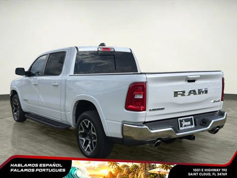 Used 2025 RAM 1500 Laramie AWD/4WD image 6