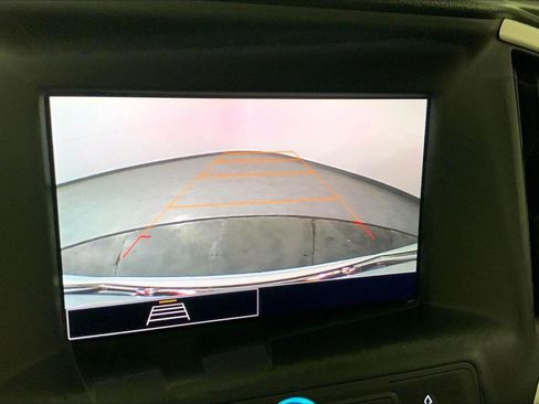 Used 2024 GMC Terrain SLE FWD image 23