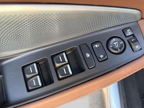 Used 2025 Acura MDX SH-AWD w/ Technology Package image 8