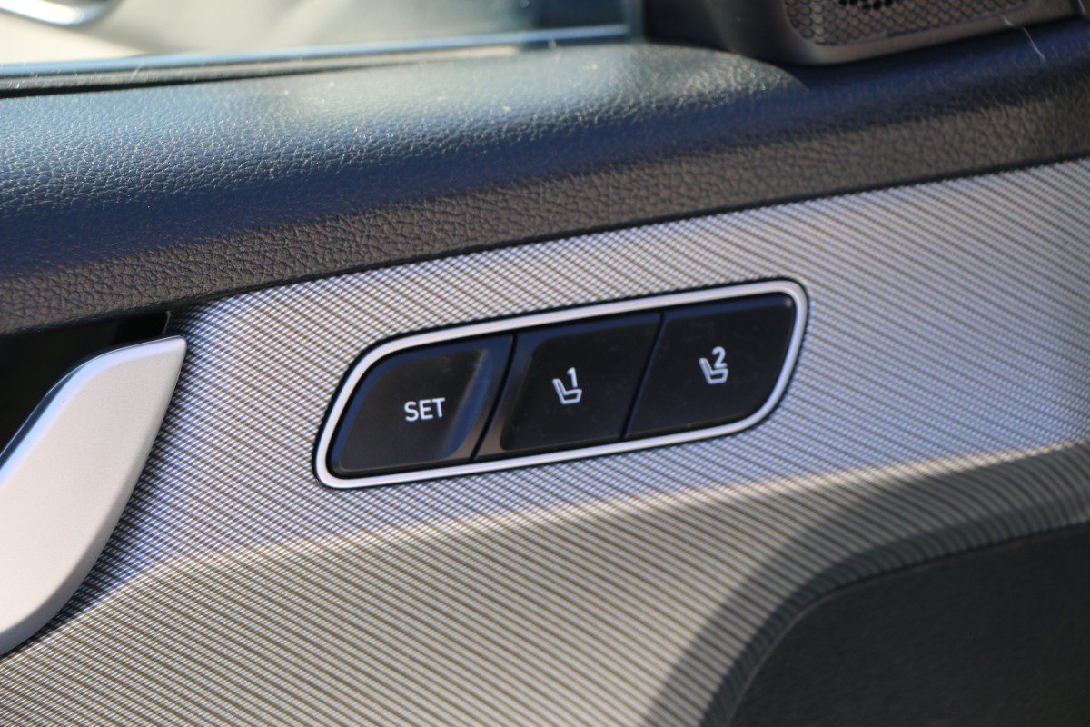 Used 2025 Hyundai Palisade SEL FWD image 18