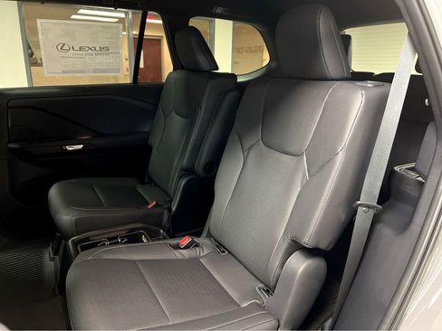 New 2026 Lexus TX 500h 500h F SPORT Performance Premi image 19