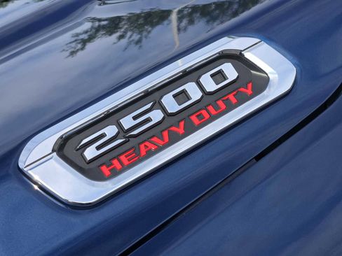 Used 2024 RAM 2500 Limited w/ Towing Technology Group AWD/4WD image 10
