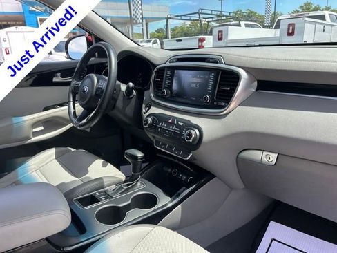Used 2017 Kia Sorento SX FWD image 34