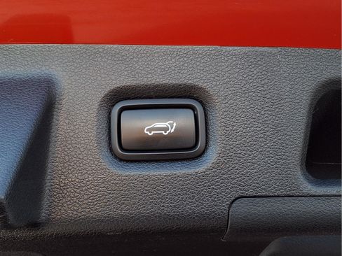 Used 2023 Hyundai Santa Fe SEL w/ Premium Package AWD/4WD image 8