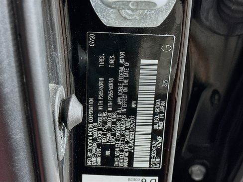 Used 2020 Lexus GX 460 Premium image 12