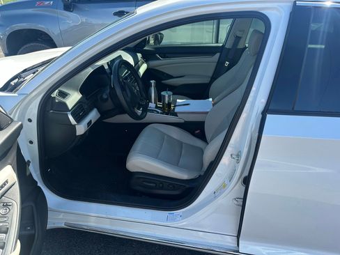 Used 2019 Honda Accord EX-L image 13