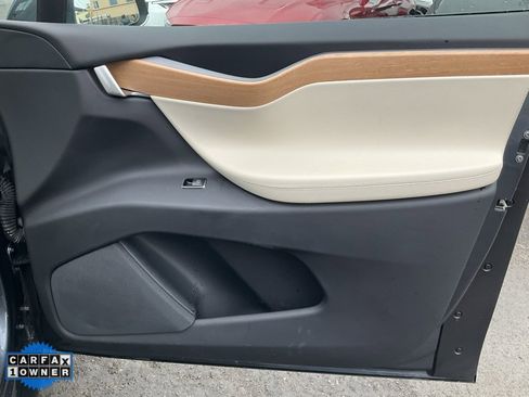 Used 2018 Tesla Model X 100D image 76
