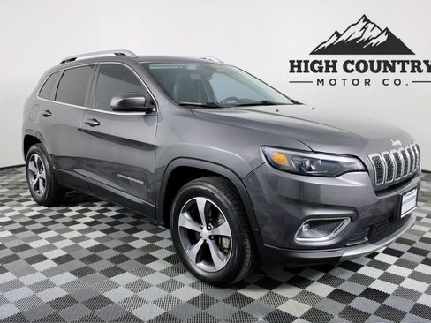 Used 2019 Jeep Cherokee Limited AWD/4WD image 1