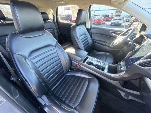 Used 2024 Ford Edge SEL image 24