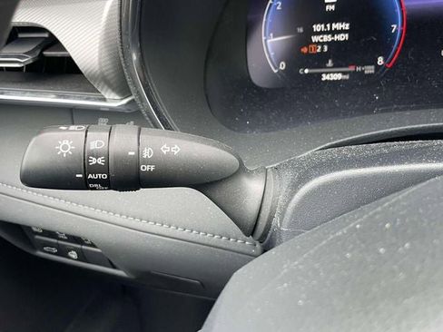 Used 2023 Toyota Highlander Platinum AWD/4WD image 23