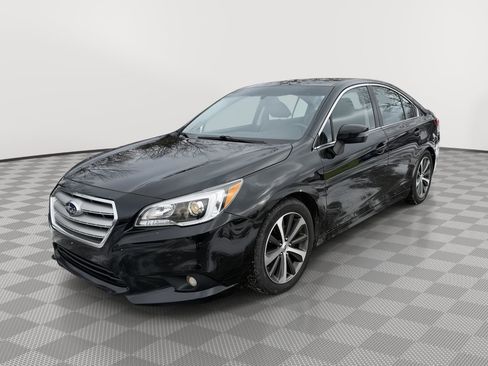 Used 2017 Subaru Legacy 2.5i Limited image 3