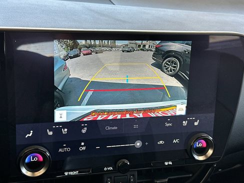 Used 2022 Lexus NX 350h AWD image 22