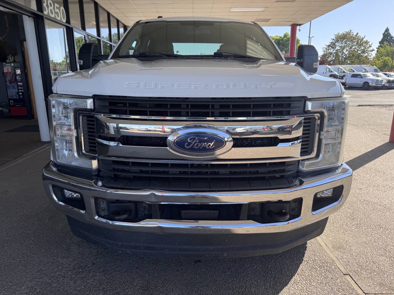 Used 2017 Ford F350 XLT w/ FX4 4x4 Off Road Package image 7