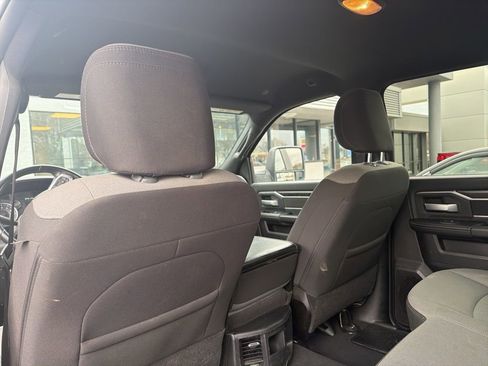 Used 2024 RAM 2500 Big Horn AWD/4WD image 23