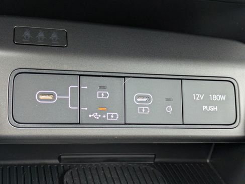 New 2026 Hyundai Kona SEL Premium FWD image 22
