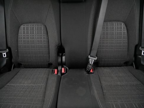 Used 2024 Honda HR-V LX image 13