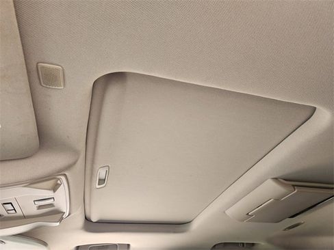 Used 2018 GMC Yukon Denali w/ Denali Ultimate Package image 25