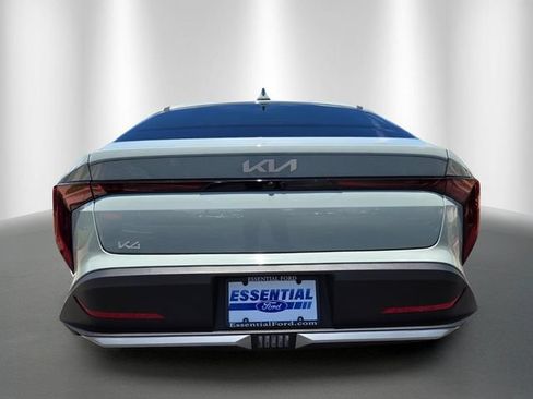 Used 2025 Kia K4 FWD image 4