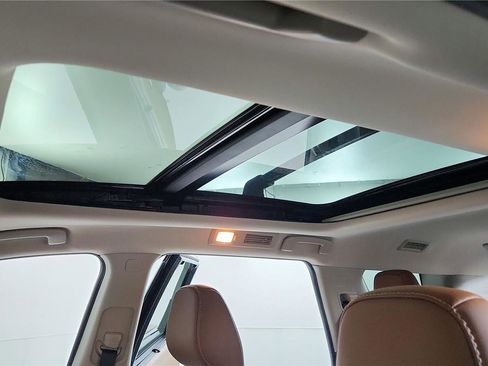 New 2026 Nissan Pathfinder Platinum image 12