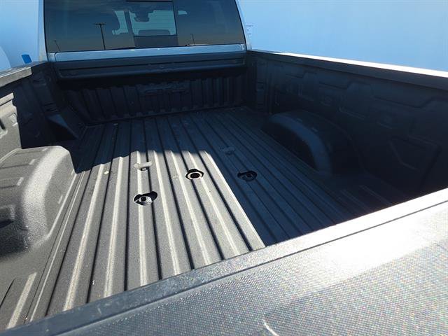 Used 2024 GMC Sierra 2500 AT4 w/ AT4 Premium Plus Package AWD/4WD image 17
